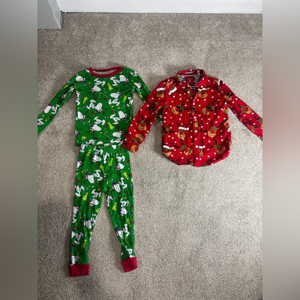 5/6 Little Boy Christmas Lot Snoopy Pajamas Reindeer Christmas Button Down